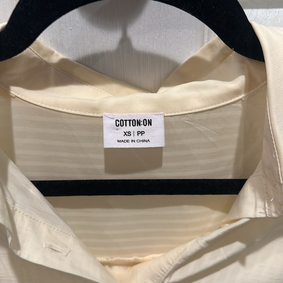 Cotton On Button Down Top - Picture 2 of 2